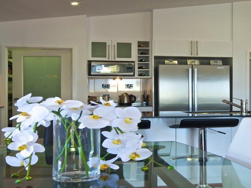 15 KIM CRESCENT, Macleay Island QLD 4184