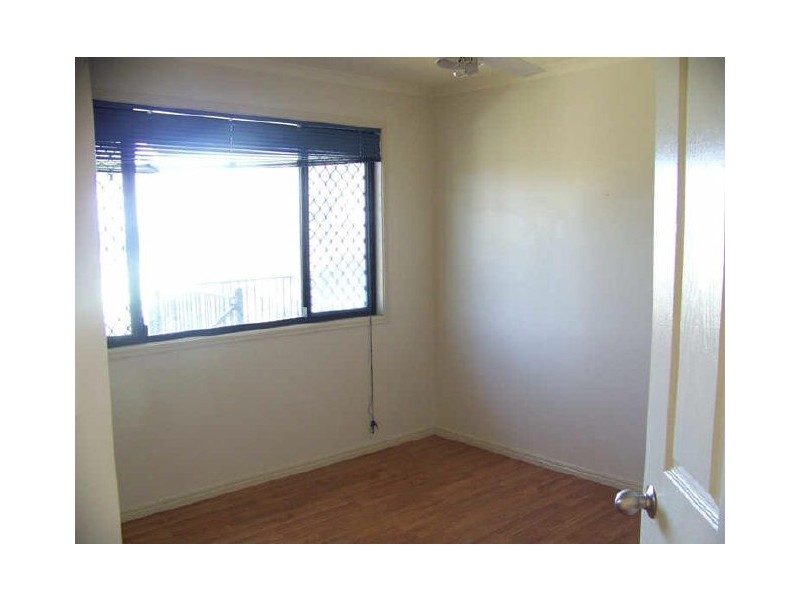 21 Oomool St, Macleay Island QLD 4184