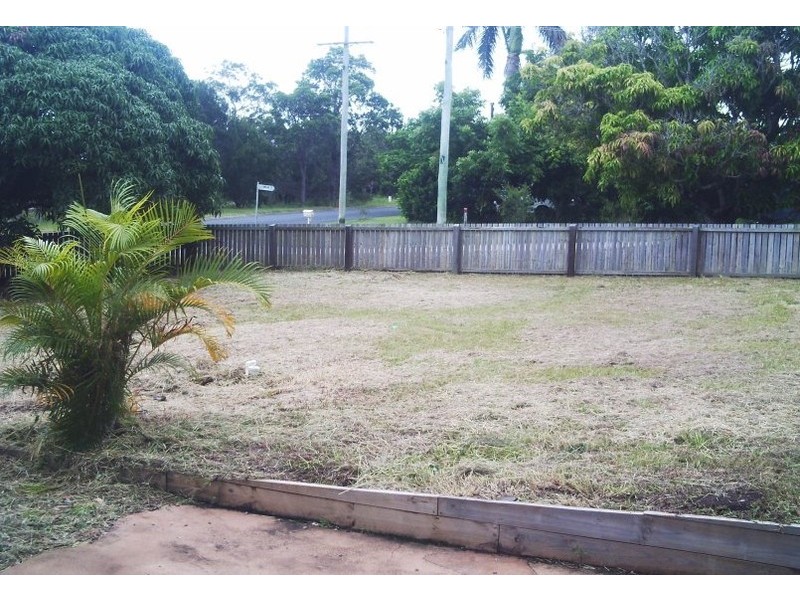 2 Duncan St, Macleay Island QLD 4184
