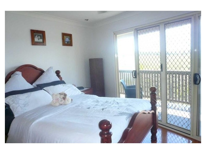 6 Timothy Street, Macleay Island QLD 4184