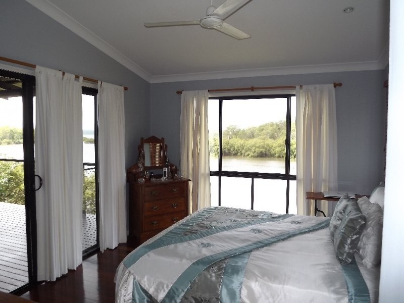 8 Alawa Street, Macleay Island QLD 4184