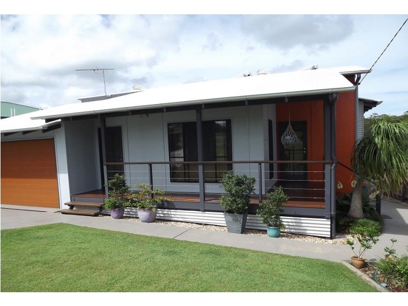 8 Alawa Street, Macleay Island QLD 4184
