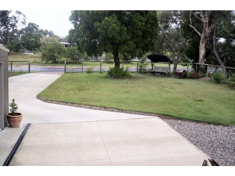 27-29 Sentosa Terrace, Macleay Island QLD 4184