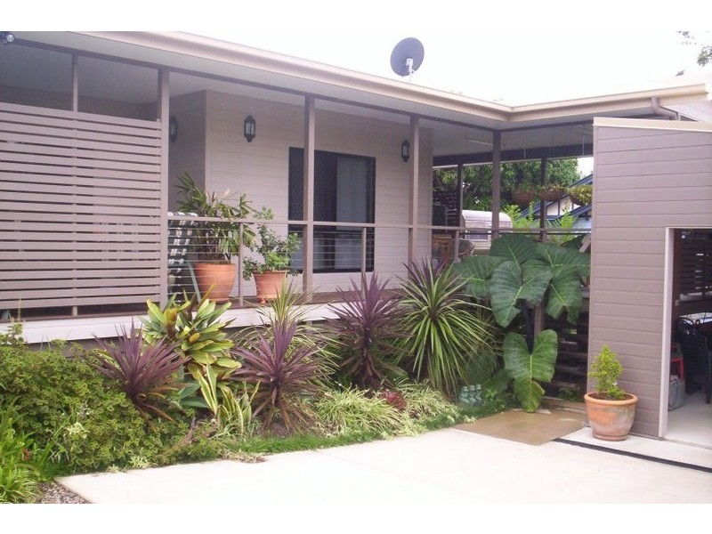 27-29 Sentosa Terrace, Macleay Island QLD 4184