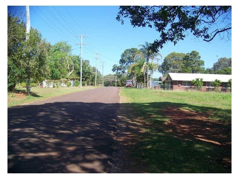 9 LEONIE cres, Lamb Island QLD 4184