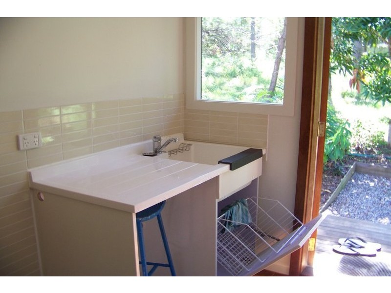 19 NECTAR st, Lamb Island QLD 4184