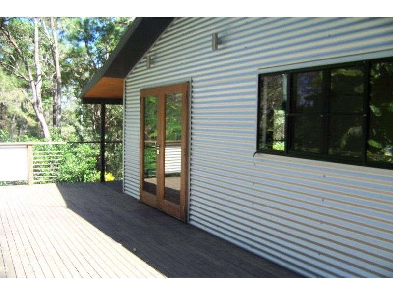 19 NECTAR st, Lamb Island QLD 4184