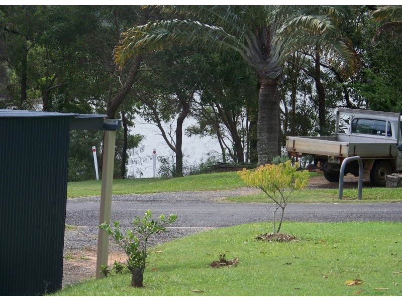28 Curlew Street, Macleay Island QLD 4184