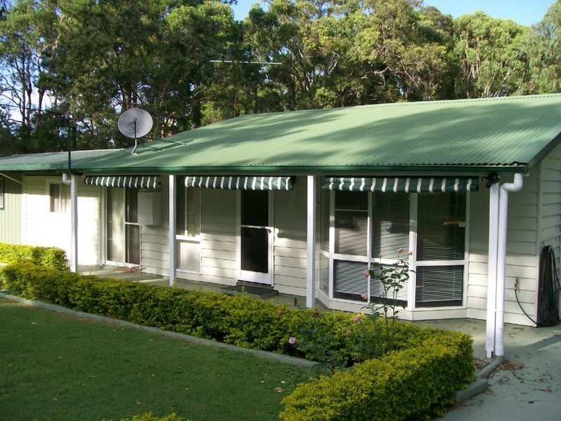 35-37 Nugent Street, Macleay Island QLD 4184