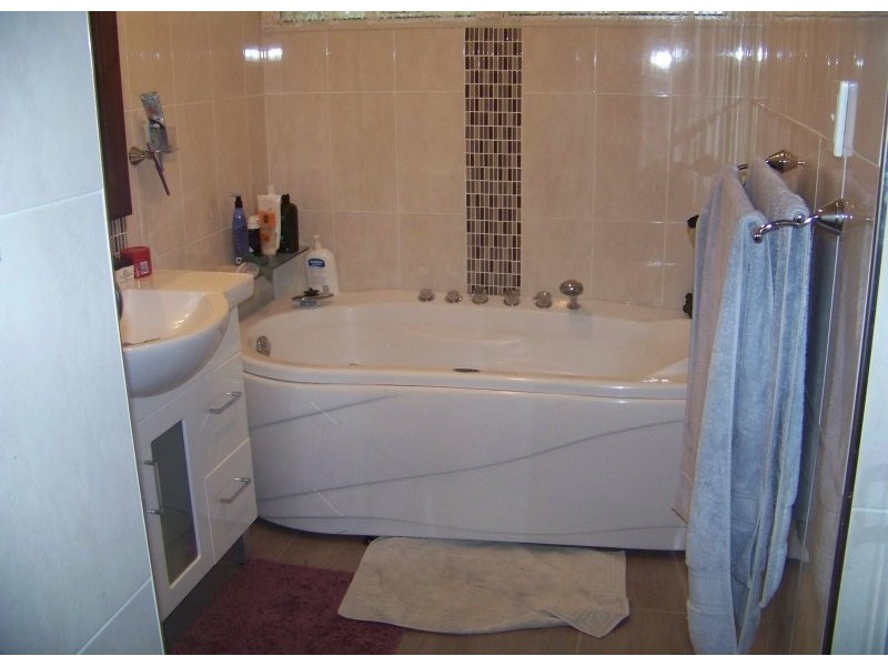 20 Jane Street, Macleay Island QLD 4184