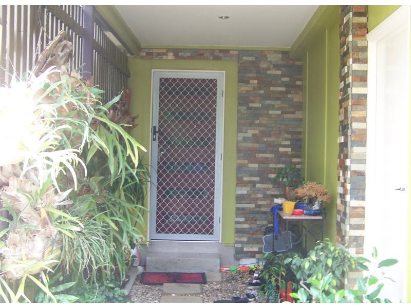 20 Jane Street, Macleay Island QLD 4184