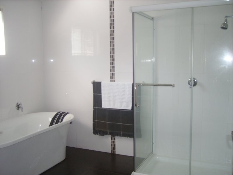 141 High Central Road, Macleay Island QLD 4184