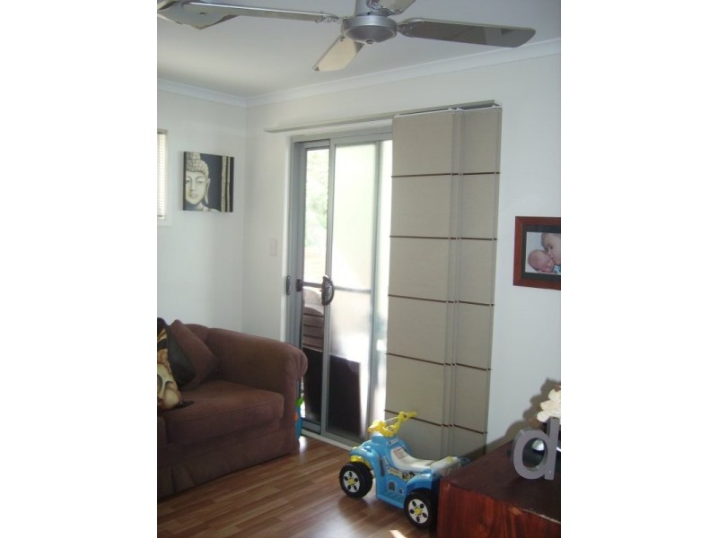 141 High Central Road, Macleay Island QLD 4184