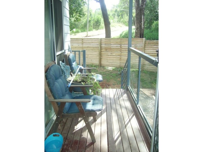 141 High Central Road, Macleay Island QLD 4184