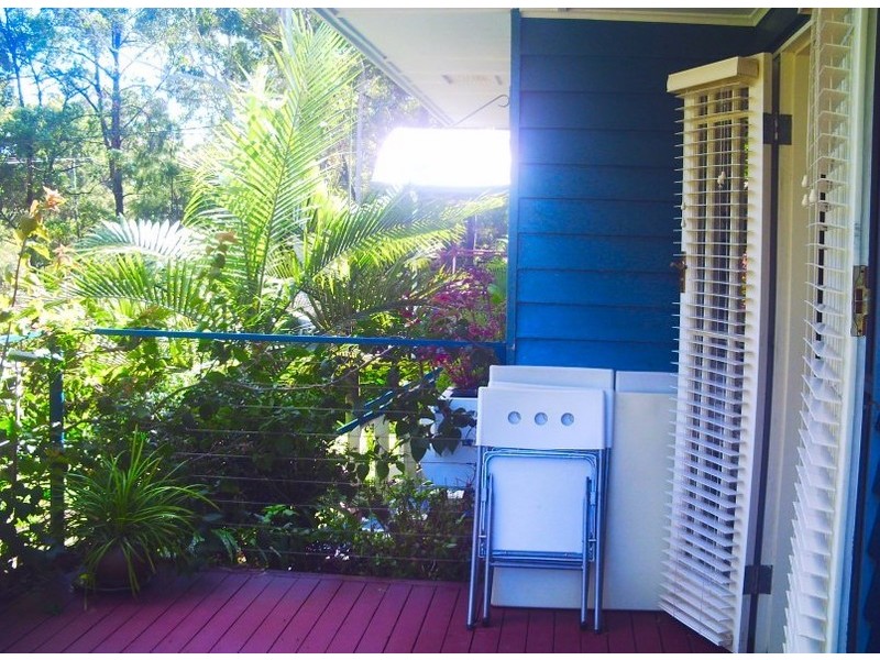 18 COAST RD, Macleay Island QLD 4184