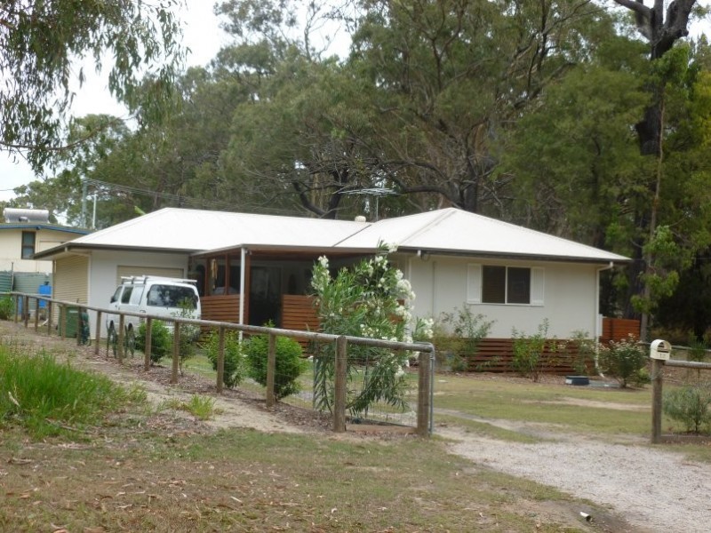12 TUKKERI STREET, Macleay Island QLD 4184