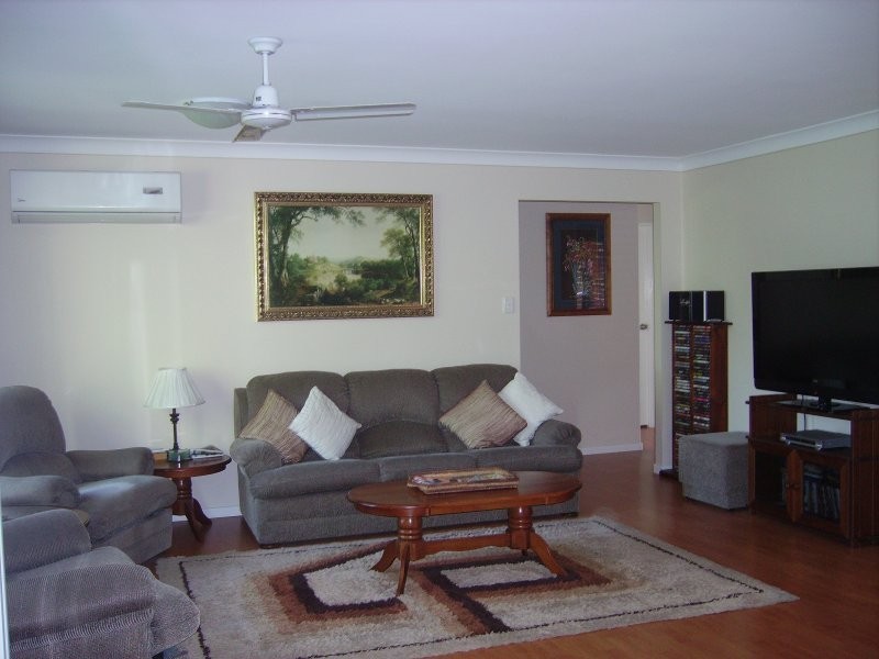 12 TUKKERI STREET, Macleay Island QLD 4184
