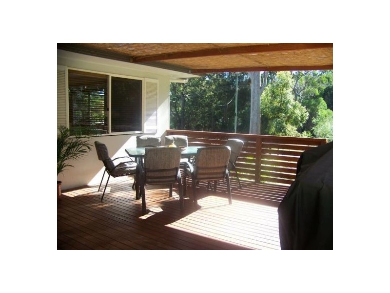 12 TUKKERI STREET, Macleay Island QLD 4184