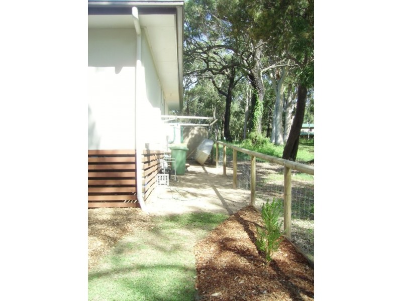 12 TUKKERI STREET, Macleay Island QLD 4184