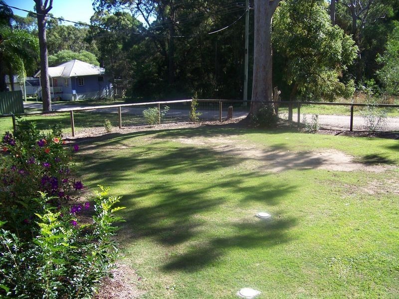 12 TUKKERI STREET, Macleay Island QLD 4184