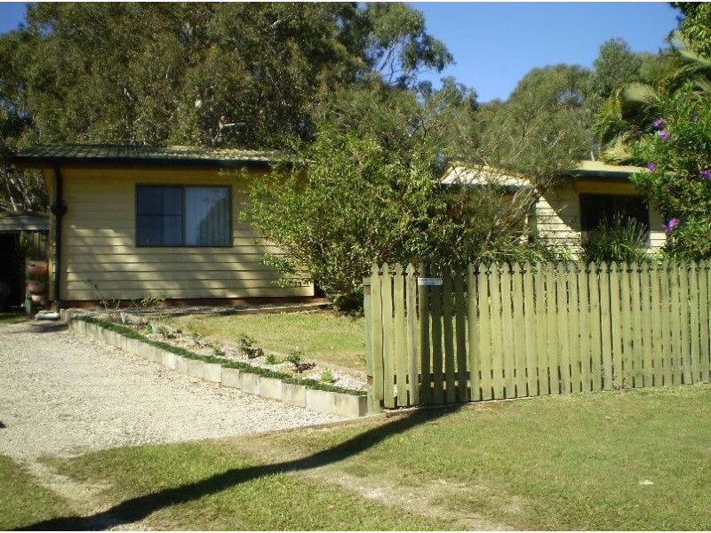 86 Kate Street, Macleay Island QLD 4184