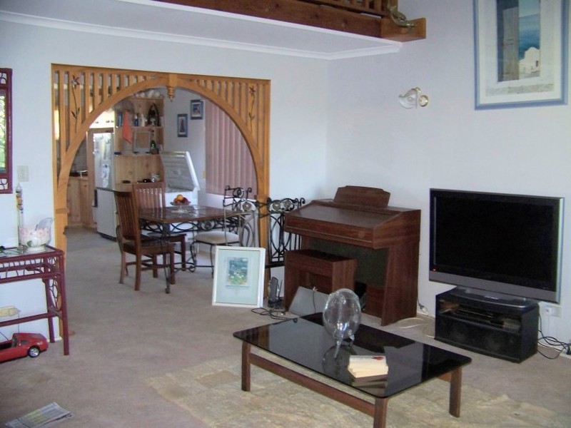 19 Lovell pde, Lamb Island QLD 4184