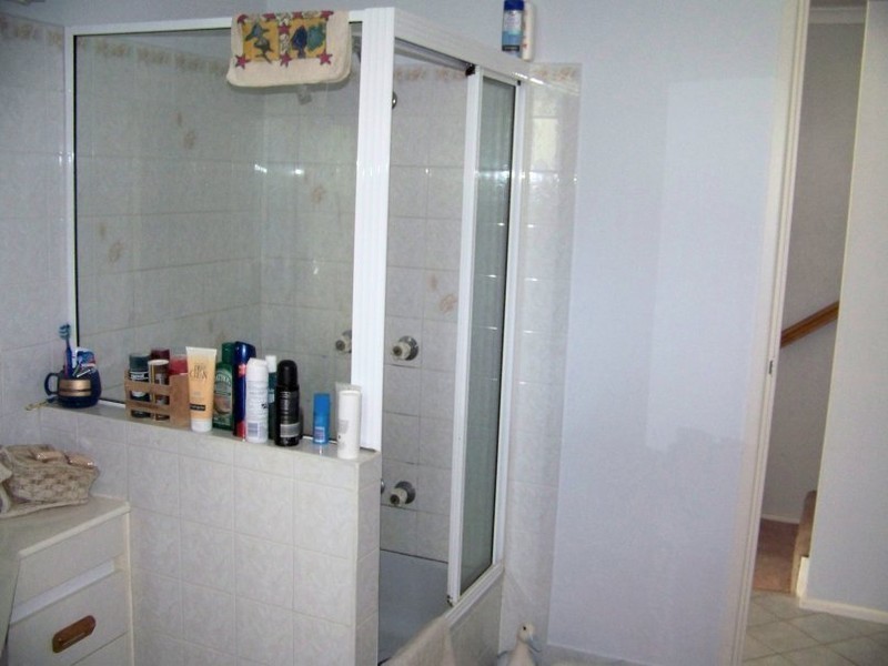 19 Lovell pde, Lamb Island QLD 4184