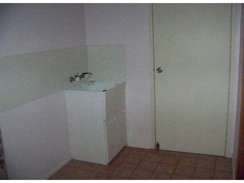16 Derwent Street, Macleay Island QLD 4184