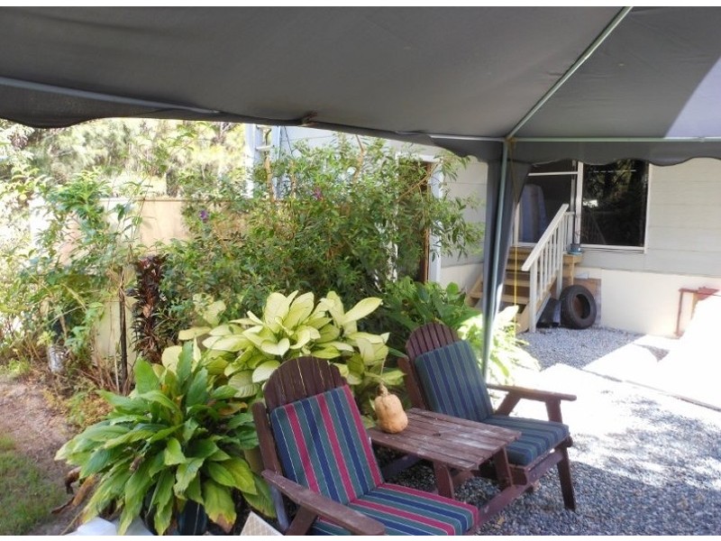 16 Natone Terrace, Macleay Island QLD 4184