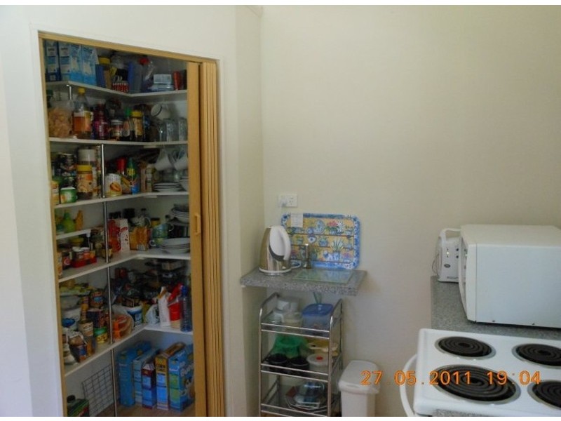 16 Natone Terrace, Macleay Island QLD 4184