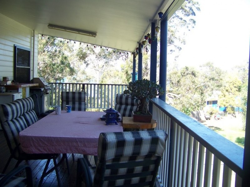 28 Leanne Street, Macleay Island QLD 4184