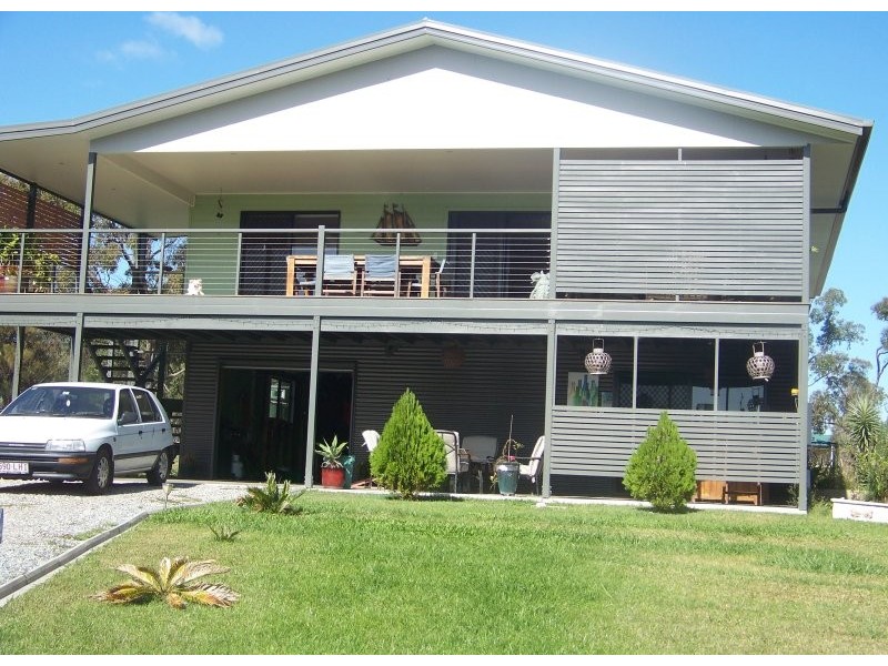 48 Barramundi Street, Macleay Island QLD 4184