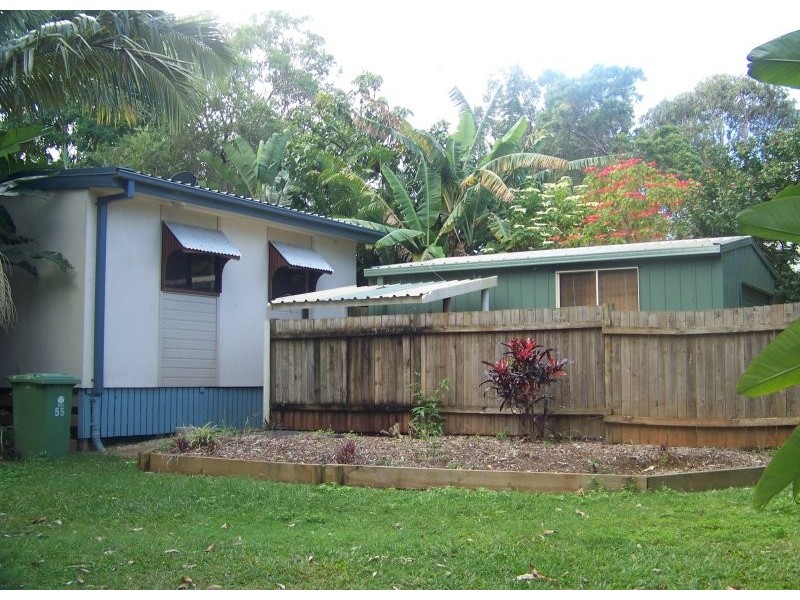 55 Francis Rd, Macleay Island QLD 4184