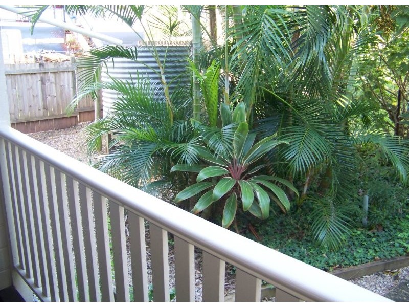 55 Francis Rd, Macleay Island QLD 4184