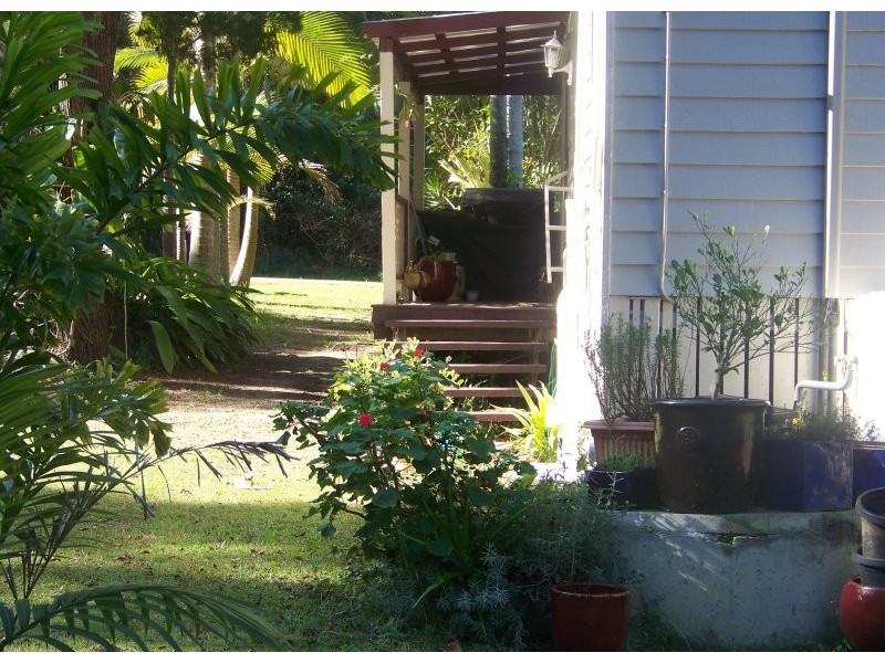 21 Arthur Street, Macleay Island QLD 4184