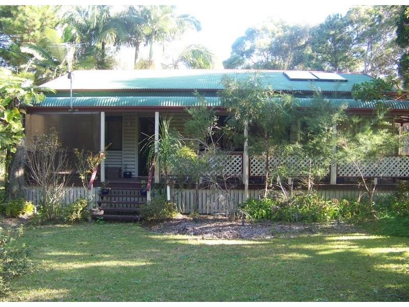 21 Arthur Street, Macleay Island QLD 4184