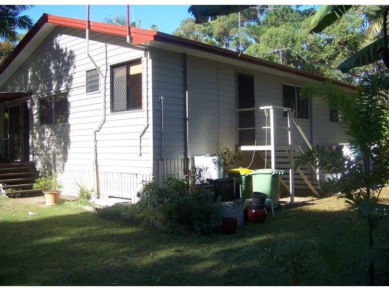 21 Arthur Street, Macleay Island QLD 4184
