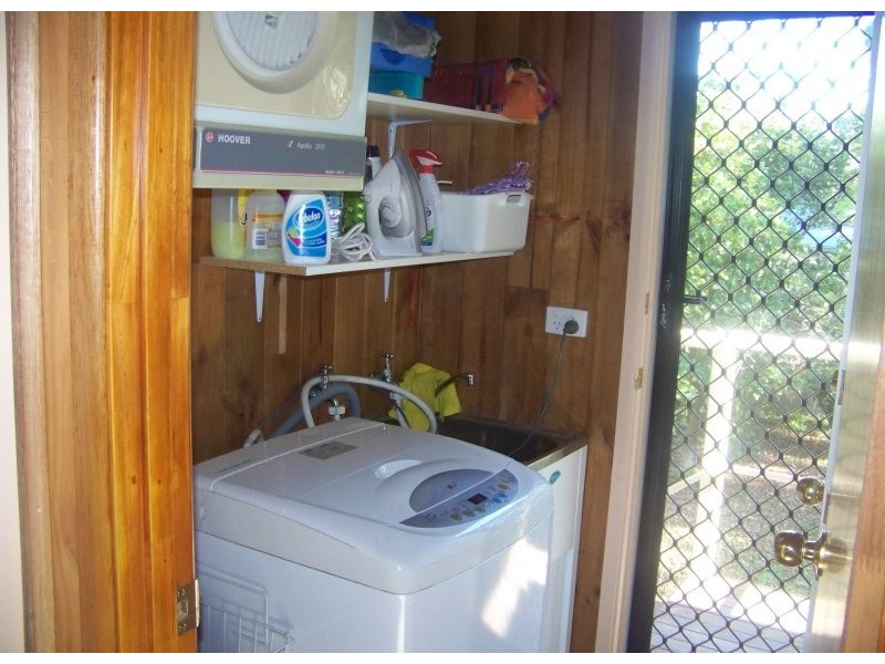 21 Arthur Street, Macleay Island QLD 4184