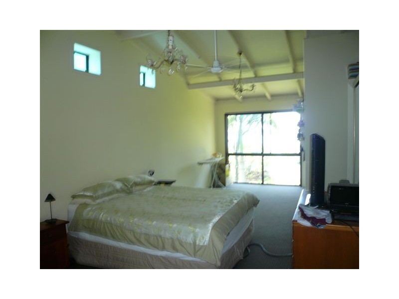 6-8 KILTO LANE, Macleay Island QLD 4184