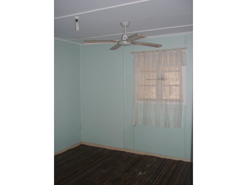 94 Treasure Island Avenue, Karragarra Island QLD 4184