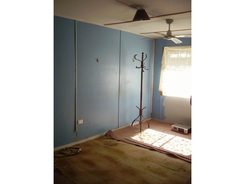 94 Treasure Island Avenue, Karragarra Island QLD 4184