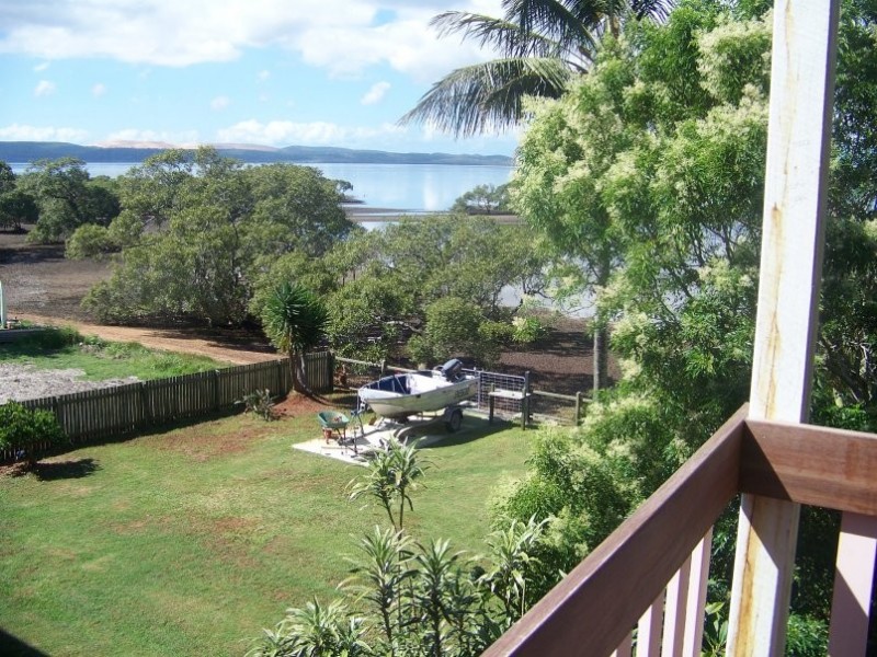 32 Coorong Street, Macleay Island QLD 4184