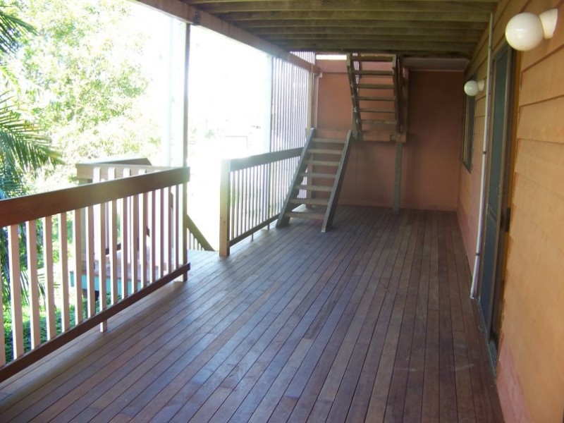 32 Coorong Street, Macleay Island QLD 4184