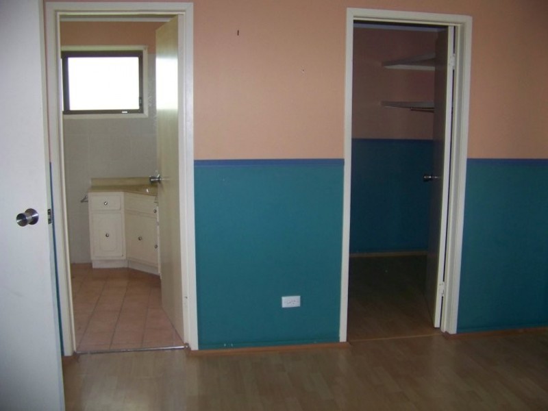 32 Coorong Street, Macleay Island QLD 4184