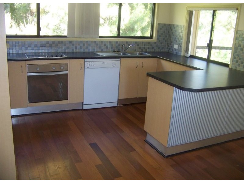 164 Kate Street, Macleay Island QLD 4184
