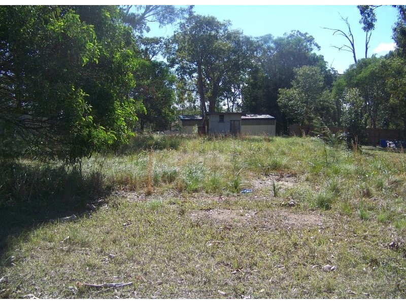 7 Glen Street, Macleay Island QLD 4184