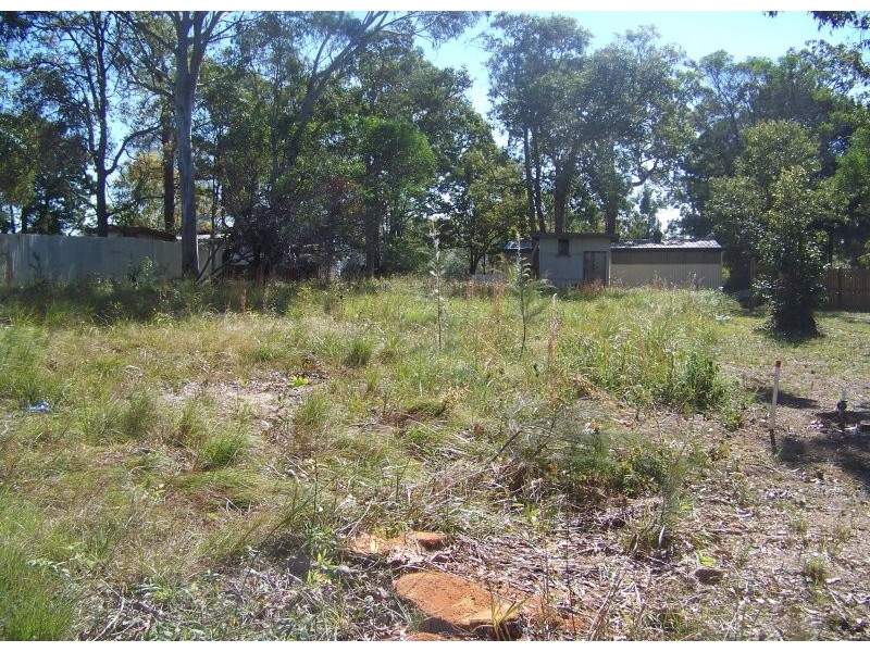 7 Glen Street, Macleay Island QLD 4184