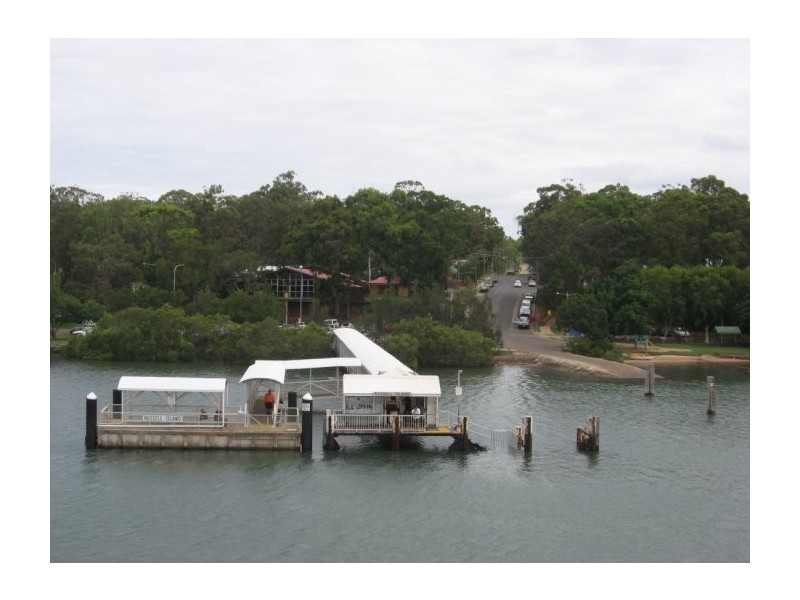 8-10 Alison Crescent, Russell Island QLD 4184