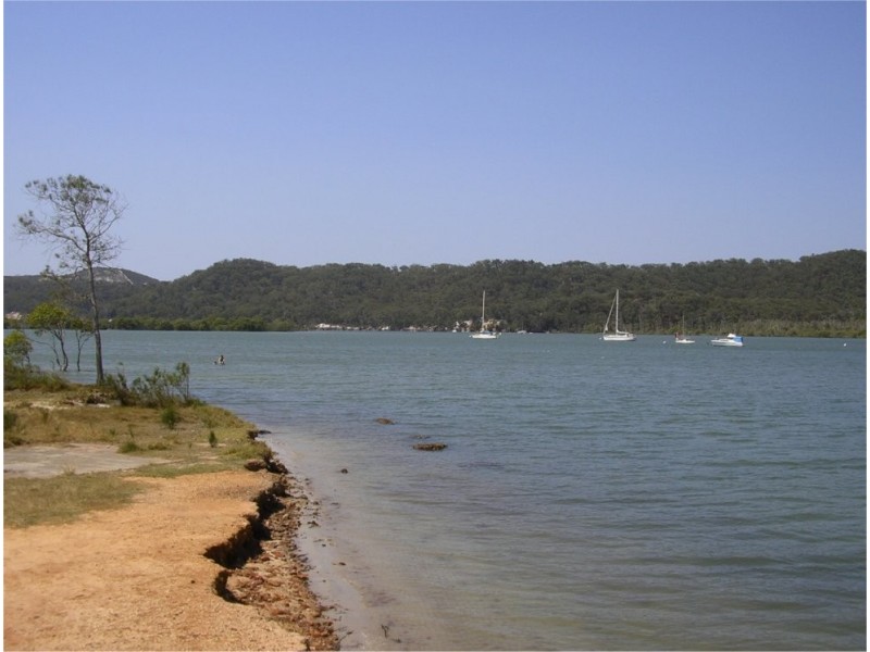 8-10 Alison Crescent, Russell Island QLD 4184