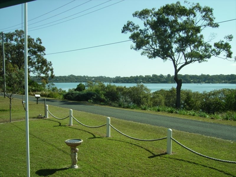 34 The Esplanade, Karragarra Island QLD 4184